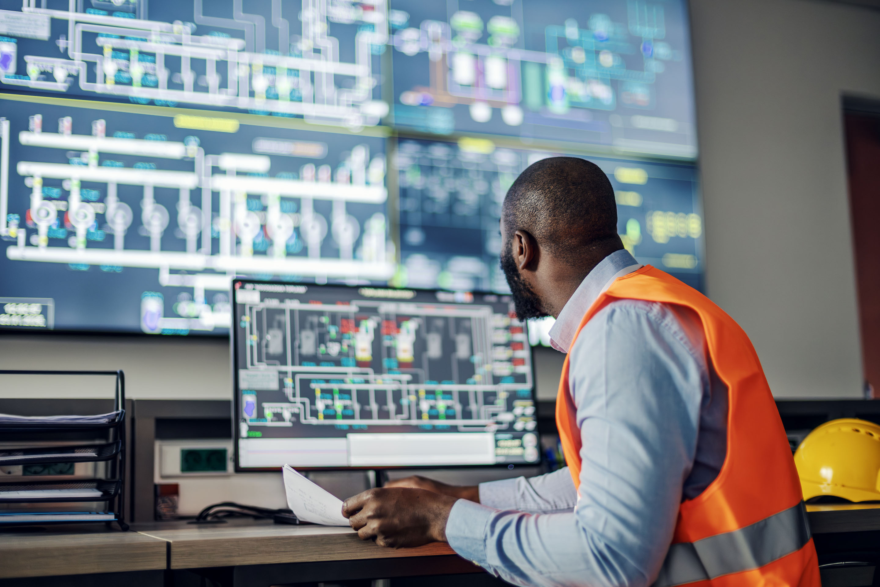 hon-operator-scada-control-room-industrial-2264571322.jpg